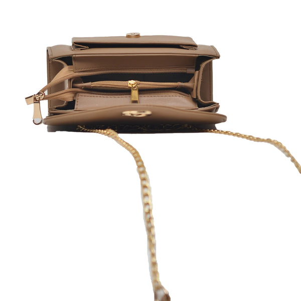 Classic Envelope Shaped Crossbody Bag (Sand Drift)