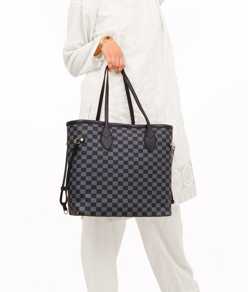 Black  checkered tote bag Black